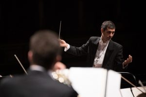 conductor-5157153_1280.jpg